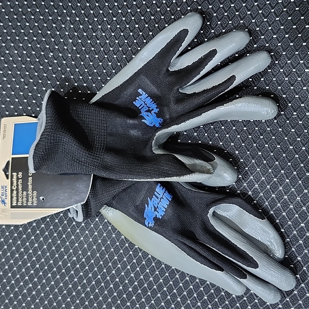 BLUE HAWK NITRILE-COATED WORK GLOVES - Picture 3 of 4
